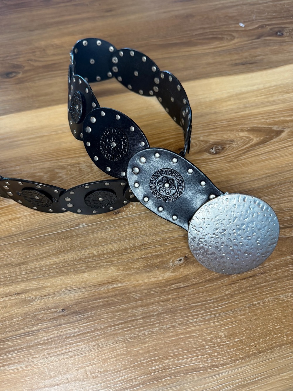 Black Leather Circle-Link Belt with Silver Medallion